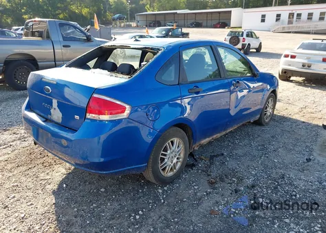 2010 Ford Focus Se z USA, uszkodzony, nr VIN 1FAHP3FN9AW103859